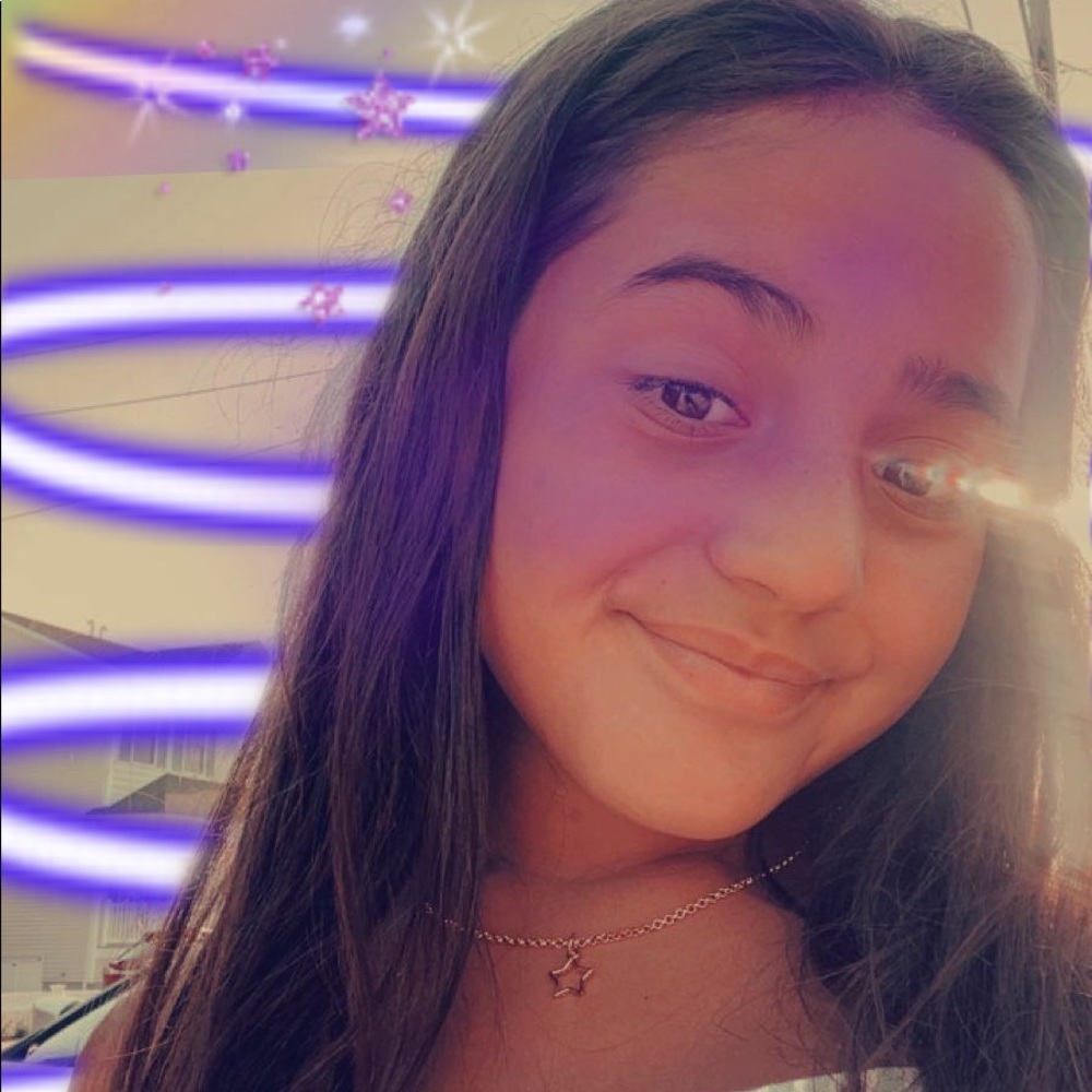 Meet your Posher, Malia